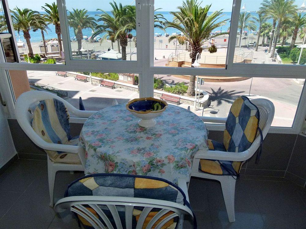 Apartamentos Intercentro Torrox-Costa Zewnętrze zdjęcie