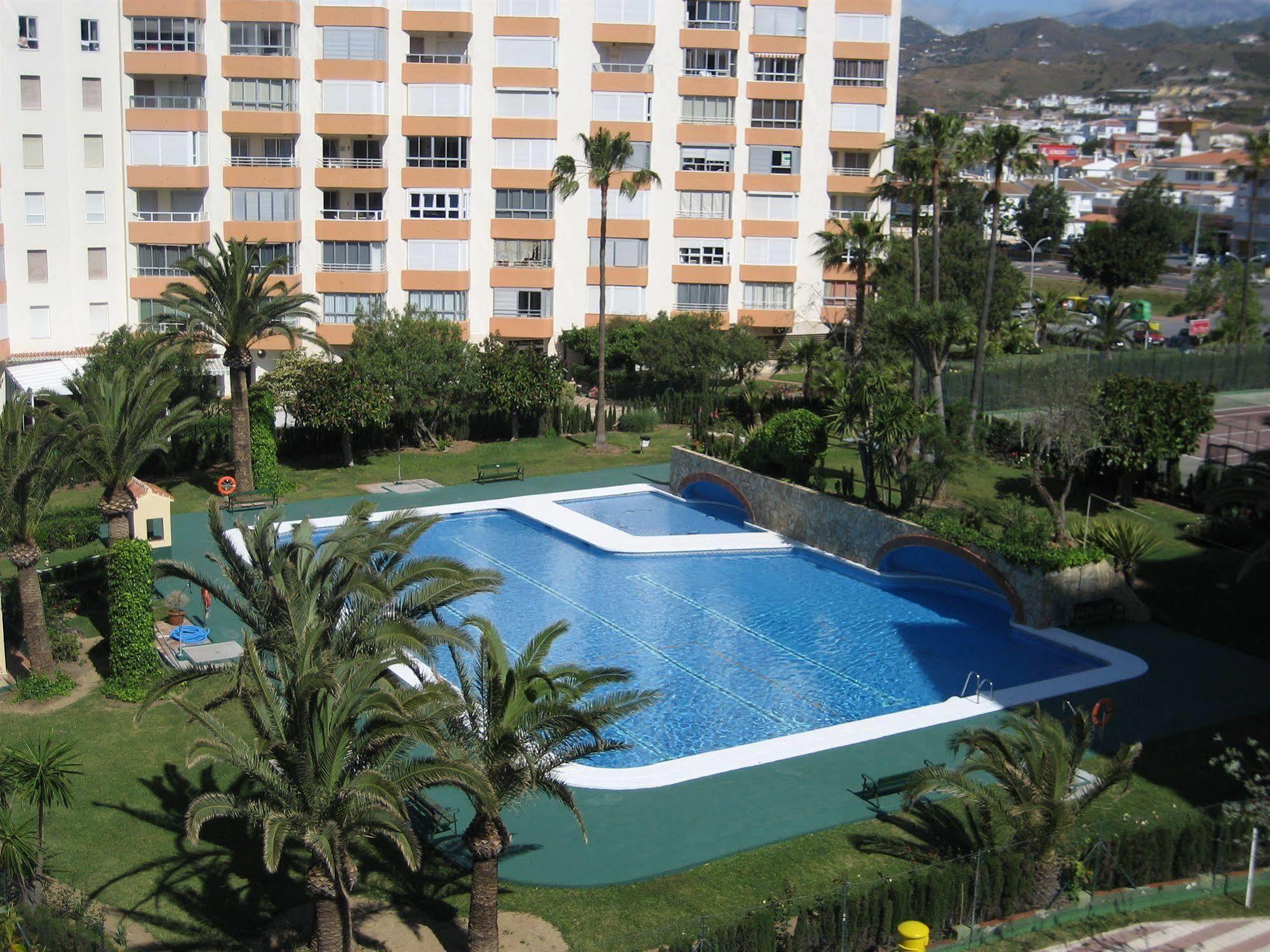 Apartamentos Intercentro Torrox-Costa Zewnętrze zdjęcie